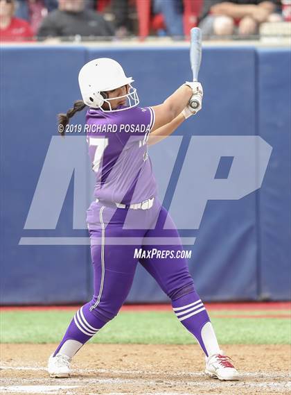 Thumbnail 2 in Fowler vs. Washington Union (CIF CS D4 Final) photogallery.