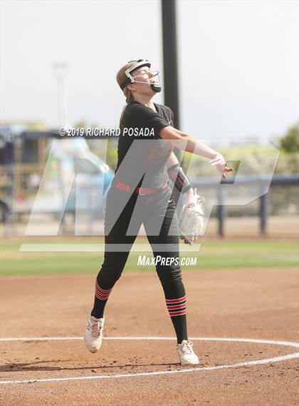Thumbnail 3 in Fowler vs. Washington Union (CIF CS D4 Final) photogallery.
