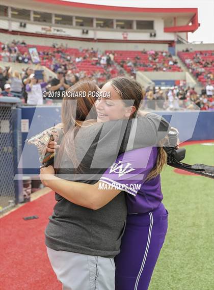 Thumbnail 2 in Fowler vs. Washington Union (CIF CS D4 Final) photogallery.