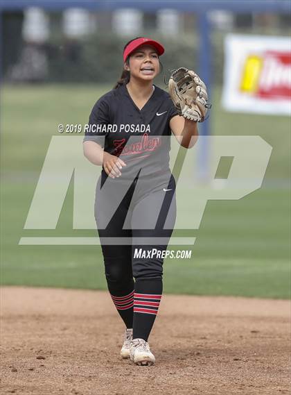 Thumbnail 3 in Fowler vs. Washington Union (CIF CS D4 Final) photogallery.