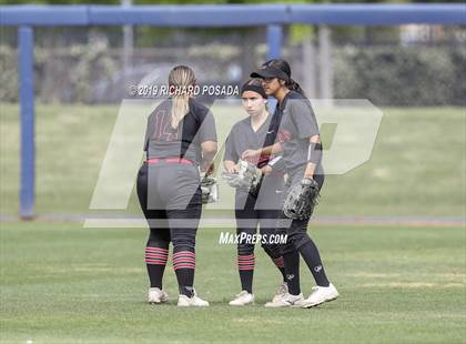 Thumbnail 1 in Fowler vs. Washington Union (CIF CS D4 Final) photogallery.