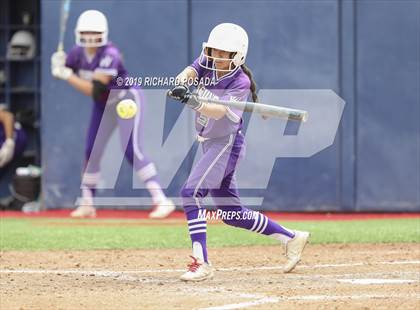 Thumbnail 2 in Fowler vs. Washington Union (CIF CS D4 Final) photogallery.