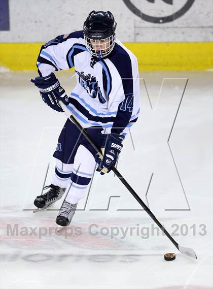 Thumbnail 3 in Ralston Valley vs. Resurrection Christian (CHSAA Semifinal) photogallery.