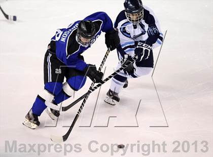 Thumbnail 3 in Ralston Valley vs. Resurrection Christian (CHSAA Semifinal) photogallery.