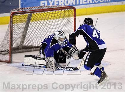 Thumbnail 2 in Ralston Valley vs. Resurrection Christian (CHSAA Semifinal) photogallery.