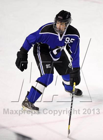 Thumbnail 3 in Ralston Valley vs. Resurrection Christian (CHSAA Semifinal) photogallery.