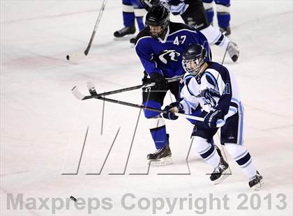 Thumbnail 3 in Ralston Valley vs. Resurrection Christian (CHSAA Semifinal) photogallery.