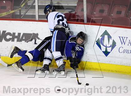 Thumbnail 3 in Ralston Valley vs. Resurrection Christian (CHSAA Semifinal) photogallery.