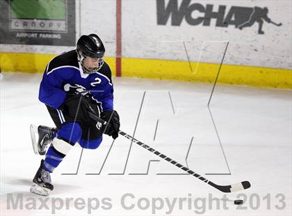 Thumbnail 3 in Ralston Valley vs. Resurrection Christian (CHSAA Semifinal) photogallery.