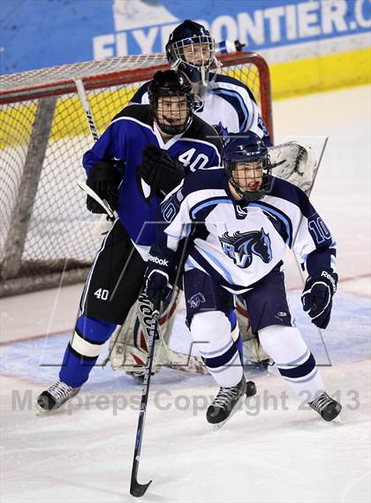 Thumbnail 3 in Ralston Valley vs. Resurrection Christian (CHSAA Semifinal) photogallery.