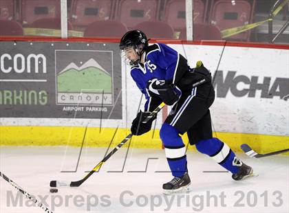 Thumbnail 2 in Ralston Valley vs. Resurrection Christian (CHSAA Semifinal) photogallery.