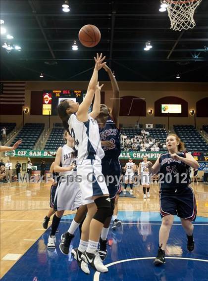 Thumbnail 3 in Ocean View Christian vs Tri-City Christian (CIF SDS D5 Final) photogallery.