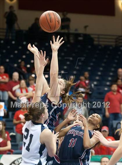 Thumbnail 2 in Ocean View Christian vs Tri-City Christian (CIF SDS D5 Final) photogallery.