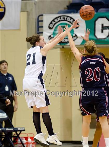 Thumbnail 2 in Ocean View Christian vs Tri-City Christian (CIF SDS D5 Final) photogallery.