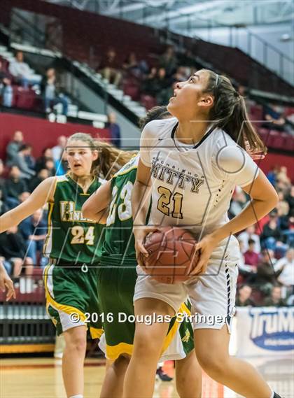 Thumbnail 2 in Pinewood vs. Archbishop Mitty (CIF CCS Open Division Final) photogallery.