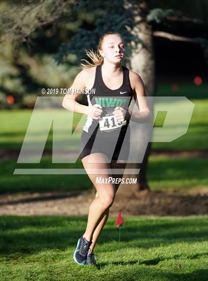 Thumbnail 1 in Northern League Meet photogallery.