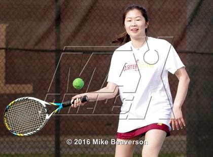 Thumbnail 3 in Lassiter vs. Cherokee  photogallery.