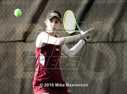 Thumbnail 3 in Lassiter vs. Cherokee  photogallery.