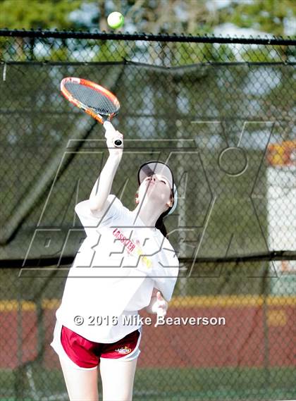 Thumbnail 2 in Lassiter vs. Cherokee  photogallery.