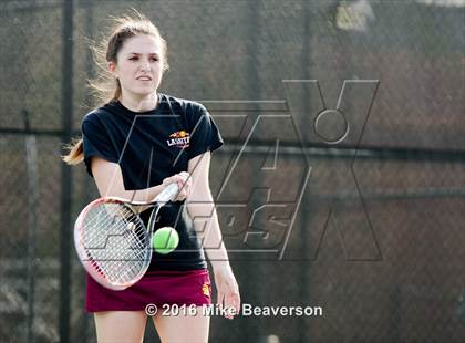 Thumbnail 2 in Lassiter vs. Cherokee  photogallery.