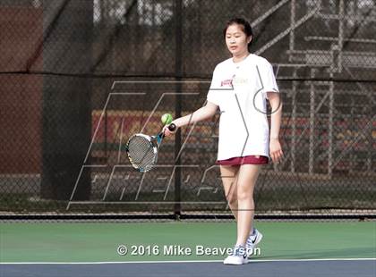 Thumbnail 2 in Lassiter vs. Cherokee  photogallery.