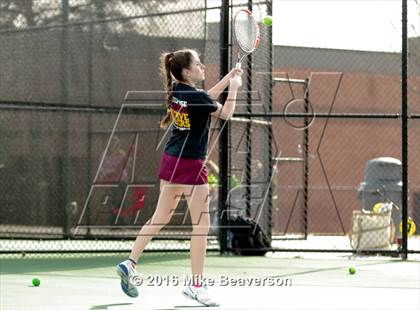Thumbnail 2 in Lassiter vs. Cherokee  photogallery.