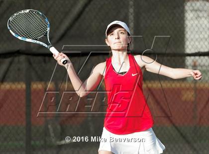 Thumbnail 3 in Lassiter vs. Cherokee  photogallery.