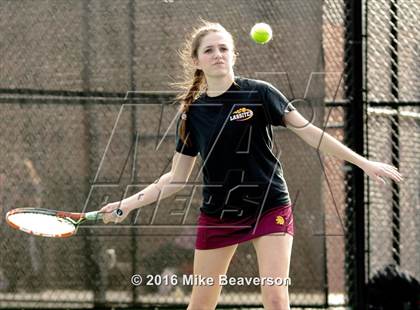 Thumbnail 3 in Lassiter vs. Cherokee  photogallery.
