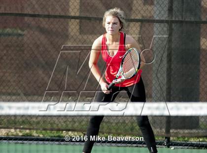Thumbnail 3 in Lassiter vs. Cherokee  photogallery.