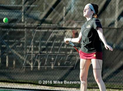 Thumbnail 1 in Lassiter vs. Cherokee  photogallery.