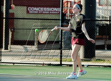 Thumbnail 3 in Lassiter vs. Cherokee  photogallery.