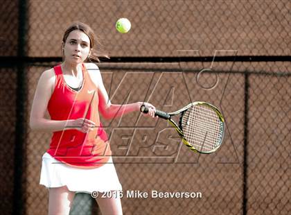 Thumbnail 1 in Lassiter vs. Cherokee  photogallery.