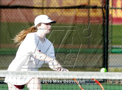 Thumbnail 3 in Lassiter vs. Cherokee  photogallery.