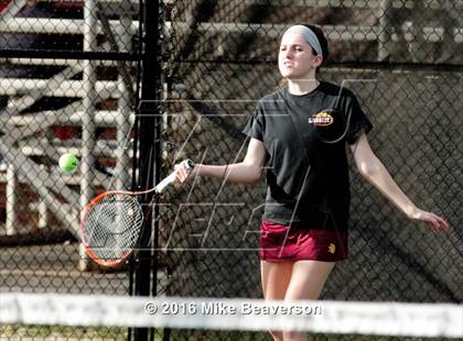 Thumbnail 2 in Lassiter vs. Cherokee  photogallery.