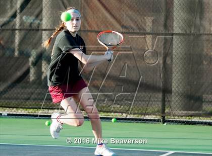 Thumbnail 1 in Lassiter vs. Cherokee  photogallery.