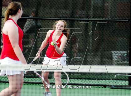 Thumbnail 3 in Lassiter vs. Cherokee  photogallery.