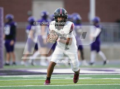 Thumbnail 3 in JV: Lockhart @ College Station (A Teams) photogallery.