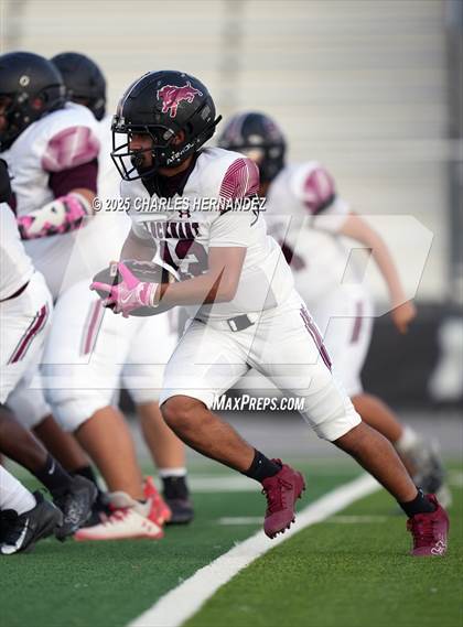 Thumbnail 3 in JV: Lockhart @ College Station (A Teams) photogallery.