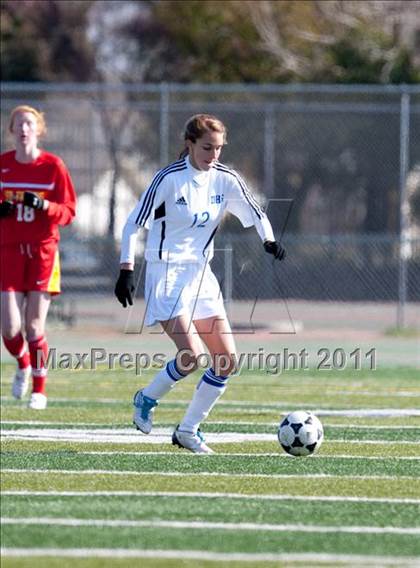 Thumbnail 2 in Davis vs. St. Francis (California Classic) photogallery.