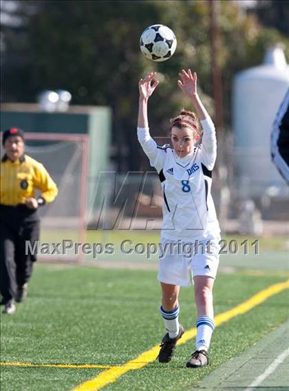 Thumbnail 1 in Davis vs. St. Francis (California Classic) photogallery.