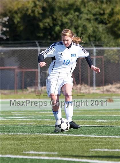 Thumbnail 2 in Davis vs. St. Francis (California Classic) photogallery.