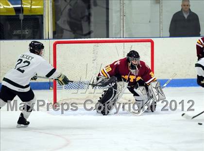 Thumbnail 2 in Sheehan @ Guilford photogallery.