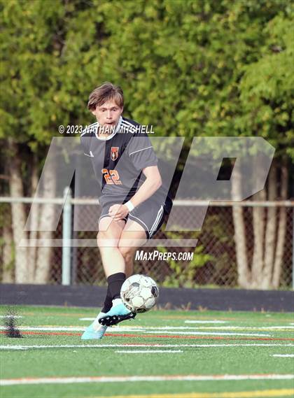 Thumbnail 3 in Mt. Ararat @ Gardiner (Preseason) photogallery.