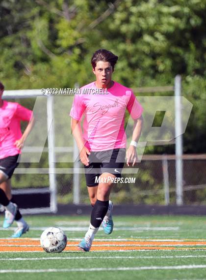 Thumbnail 3 in Mt. Ararat @ Gardiner (Preseason) photogallery.