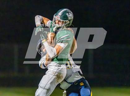 Thumbnail 1 in Goodrich vs. Williamston (MHSAA Div-4 Regional FINAL) photogallery.