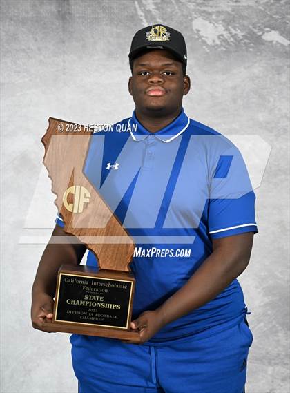 Thumbnail 2 in Folsom (CIF State D1A Awards) photogallery.