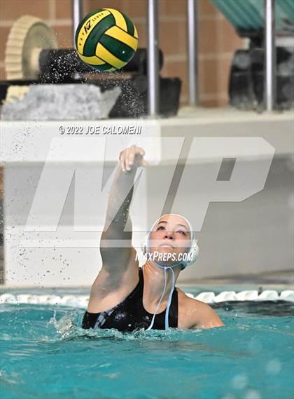 Thumbnail 3 in Brazoswood vs Brandeis (UIL 6A State Semifinal) photogallery.