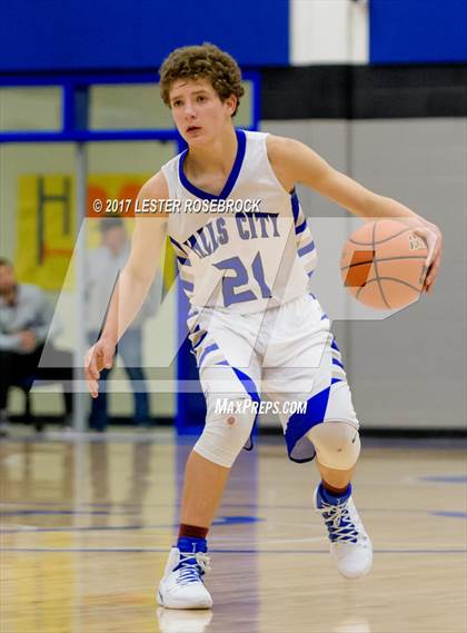 Thumbnail 3 in Woodsboro @ Falls City photogallery.