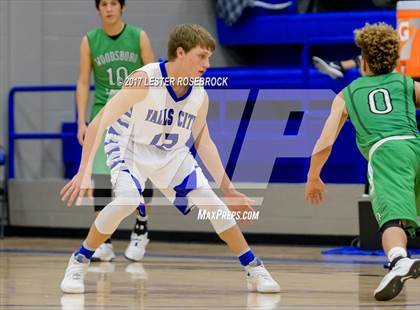 Thumbnail 3 in Woodsboro @ Falls City photogallery.