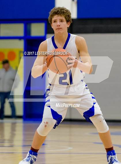 Thumbnail 1 in Woodsboro @ Falls City photogallery.